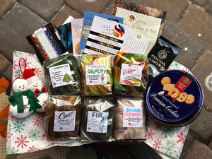 I'LL BE HOME FOR CHRISTMAS.  EXCLUSIVE SPECIAL SPINNING BOX® HOLIDAY BOX - cupcake ornament