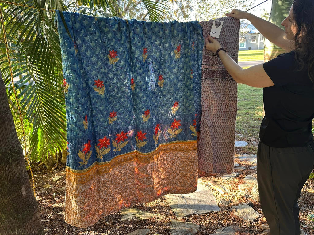 COUNTDOWN TO CHRISTMAS DAY 3 - KANTHA QUILT #902