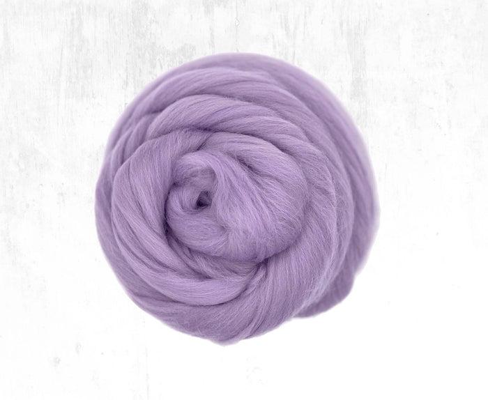 18 mic SUPERFINE Merino LAVENDER Combed Top - 1 ounce - Sold by Jessica