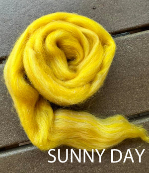 35% OFF - SUNNY DAY - 23 Micron Merino & Glitter 80/20 Blend Combed Top - 1 Ounce