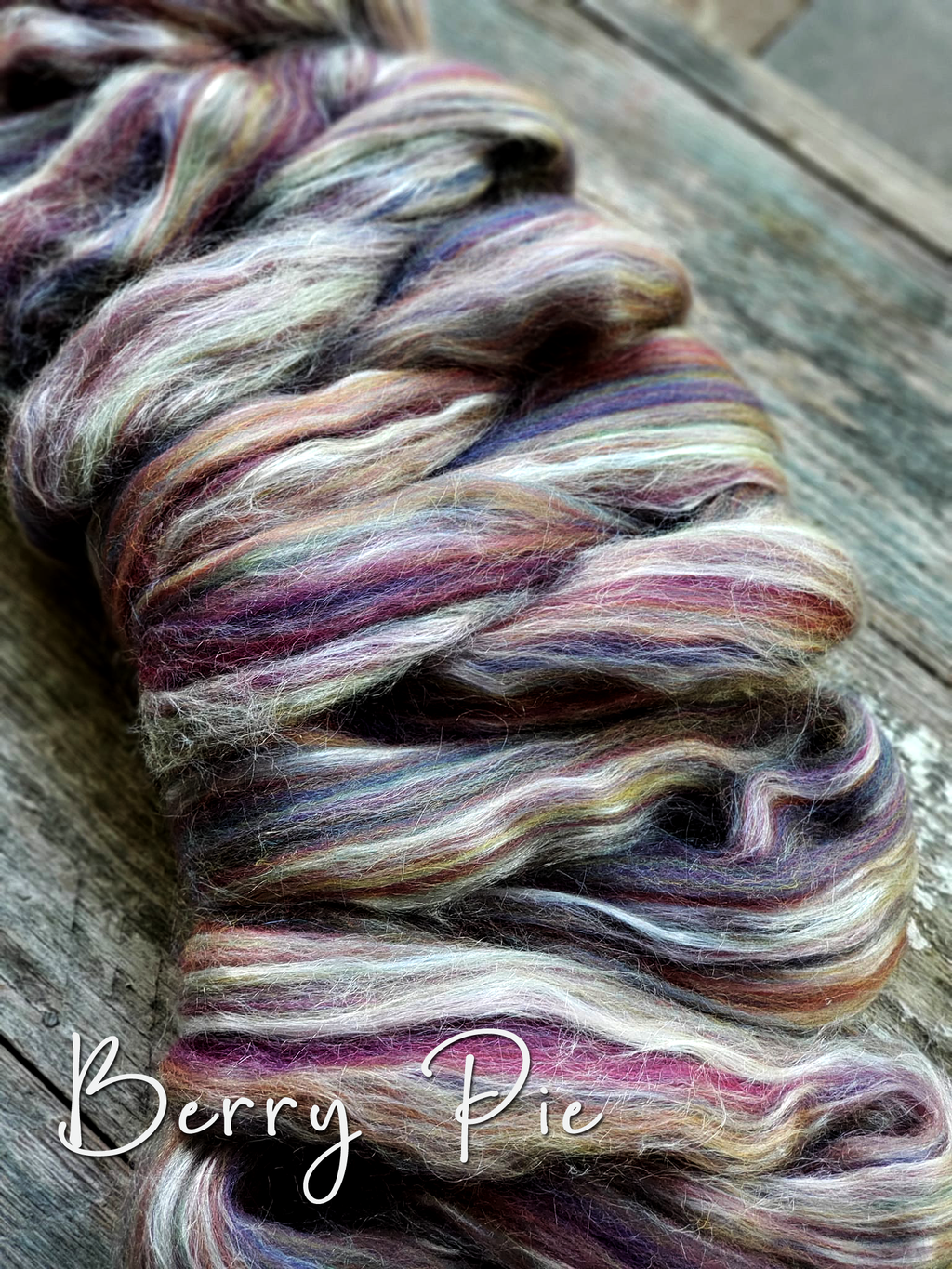 PRE-ORDER HOLIDAY 2024 CUSTOM MILLED BLEND - BERRY PIE custom combed top blend - Merino/tussah silk - 1 ounce