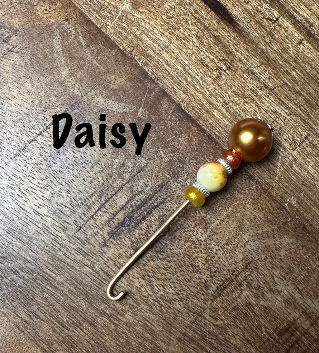 Handmade Orifice Hook - DAISY