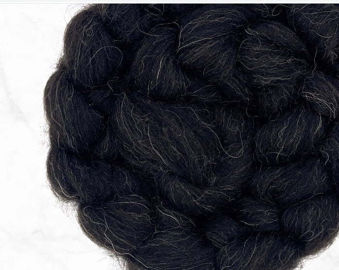 HEBRIDEAN SHEEP WOOL BREED STUDY - BY THE OUNCE - M