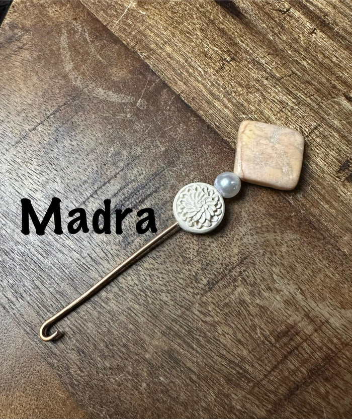 Handmade Orifice Hook - MADRA