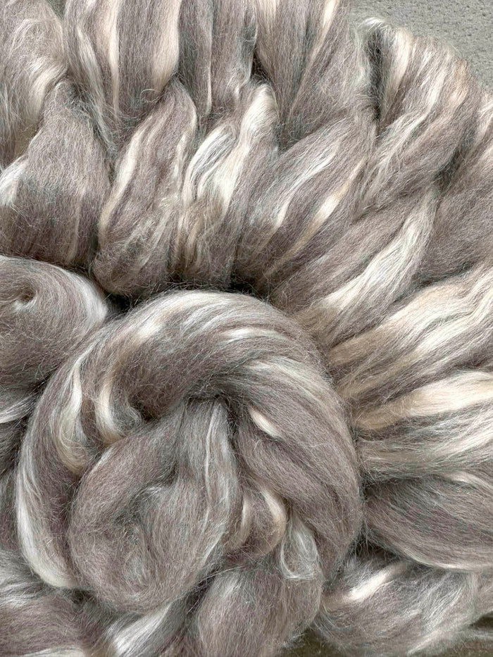 New Blend! Pangolin - Oatmeal Blue Faced Leicester and Bleached Tussah Silk - One Pound Group Presale - Please allow up to 3 weeks for shipping