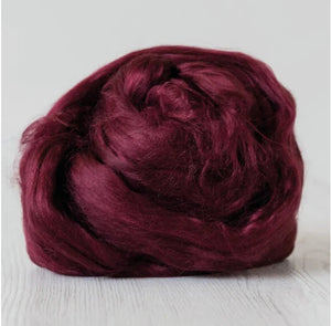 Mulberry silk combed top DHG -  SOFT FRUIT- 1/2 ounce - M