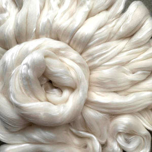 SWAN DIVE - 70/30 23 micron merino/bamboo rayon - 1 pound **PLEASE GIVE UP TO 3 WEEKS FOR SHIPPING**