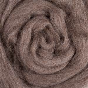 Blue Faced Leicester NATURAL BROWN combed top - BUMP 22.2 POUNDS