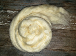 MOTHER OF MOONS  Polwarth/yellow eri silk custom blend - one ounce