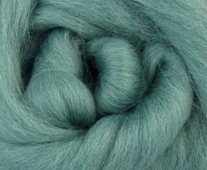 Corriedale Combed Top Teal - 1 Ounce - Sold by Jessica